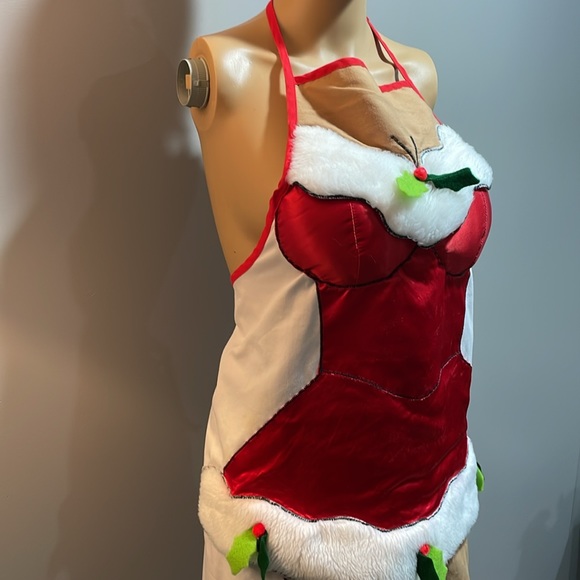 Holiday Apron - Picture 4 of 5